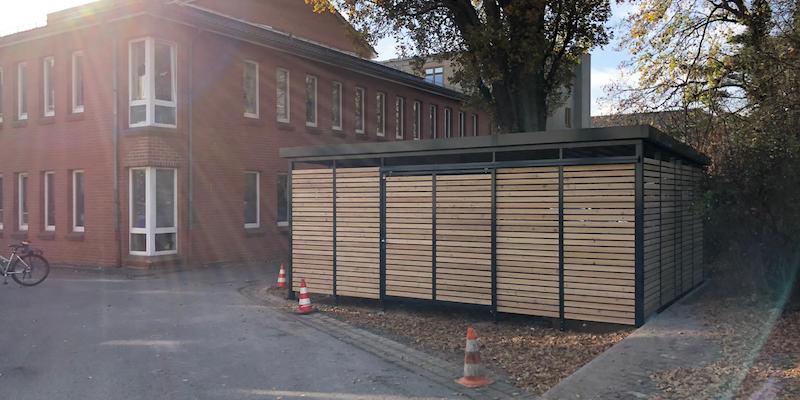 Landkreis Holzminden modernisiert: Fuhrpark aufgestockt und neue Abstellplätze für Fahrräder